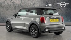 MINI Hatchback 1.5 Cooper Classic 3dr Auto Petrol Hatchback